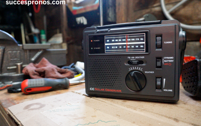 Emergency Radio Features to Look For: What Matters Most